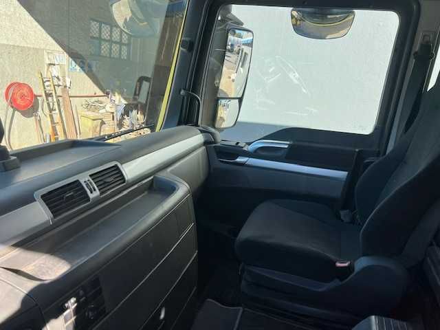 camiao MAN 18-440 tgx