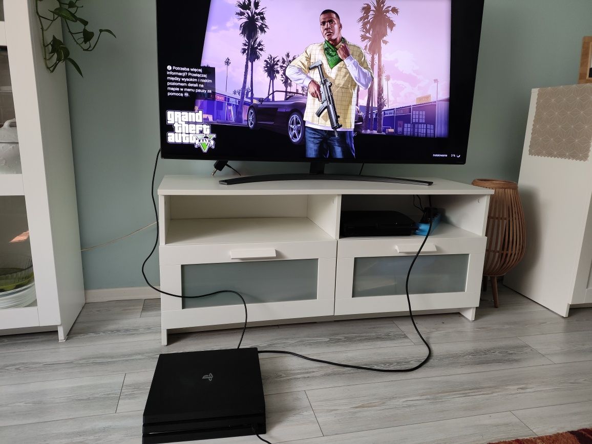 PS4 Pro bdb stan PlayStation 4