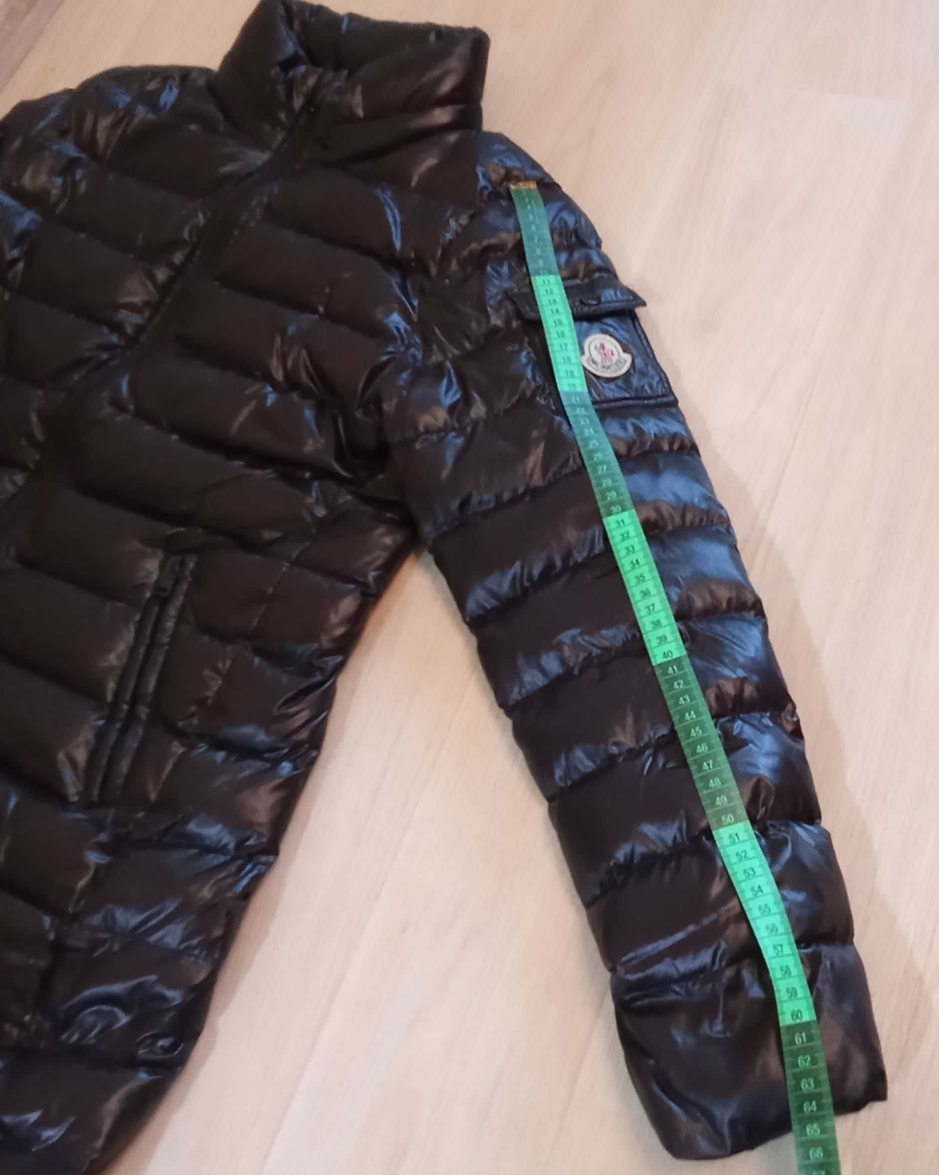 Пуховик  MONCLER оригінальний.