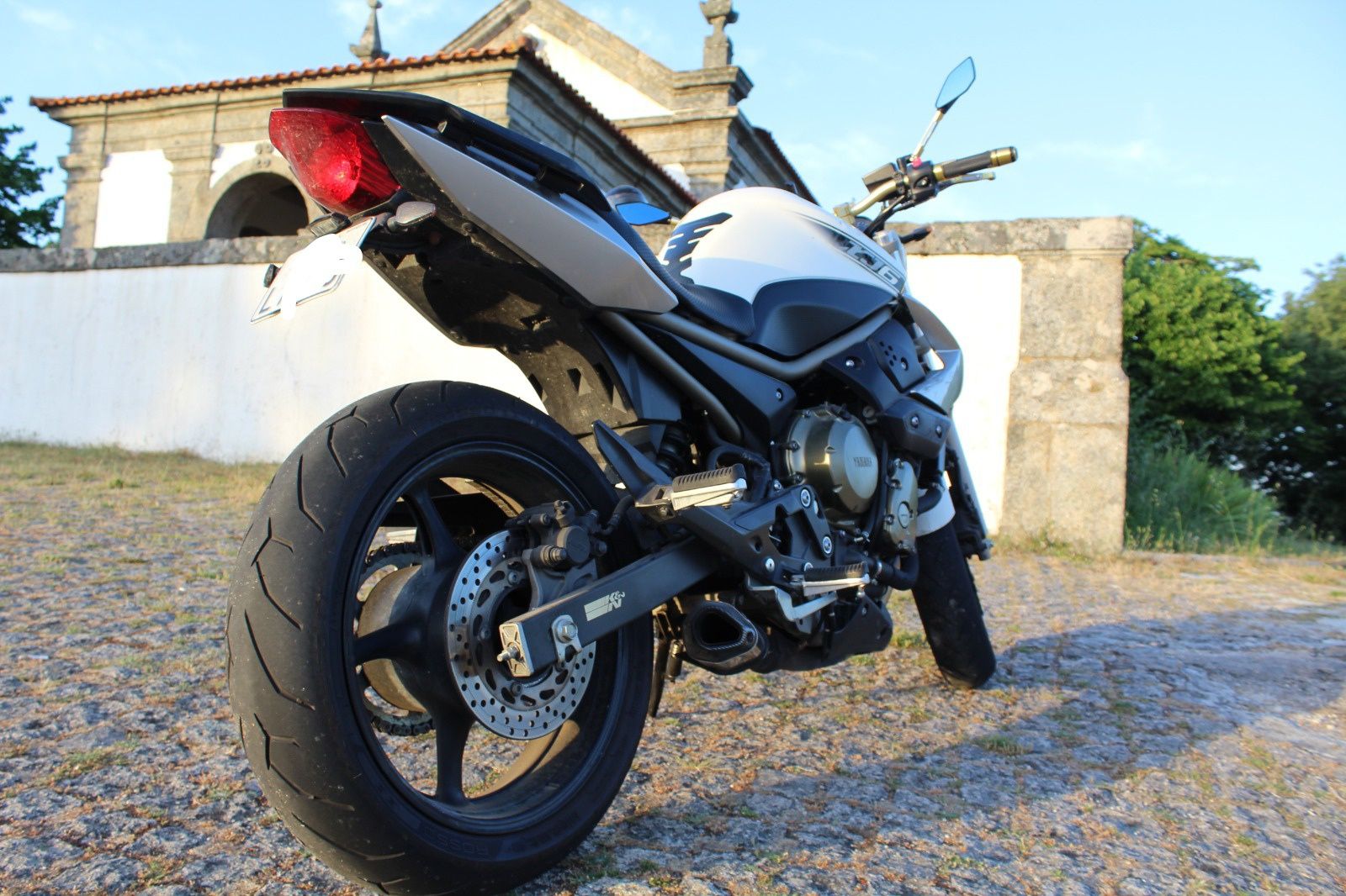 Yamaha Xj6 Naked