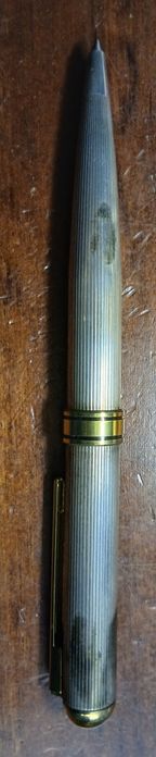 Esferográfica prata antiga