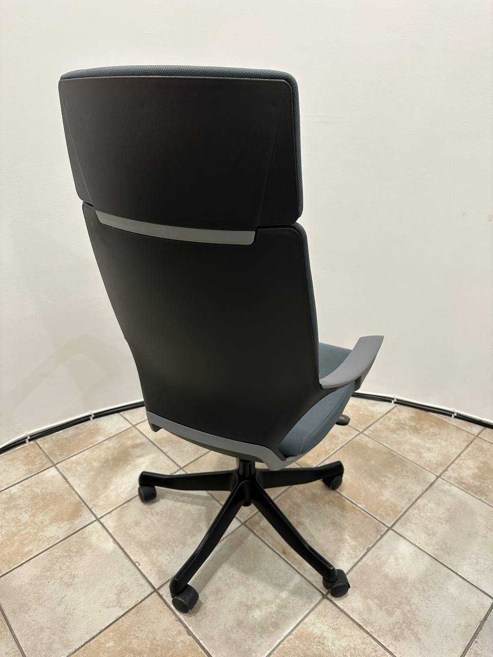 Крісло офісне (Стілець) MERRYFAIR Apollo black