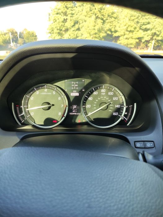 Акура TLX 3.5 2015