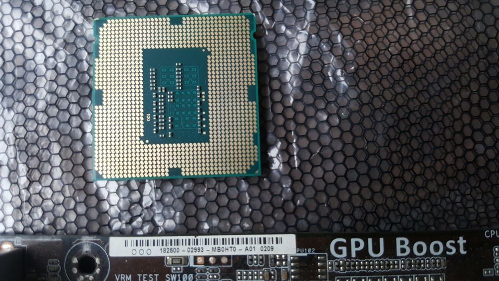 Материнська плата Asus H81M-D під Intel s1150 core 3-7 покоління,DDR 3
