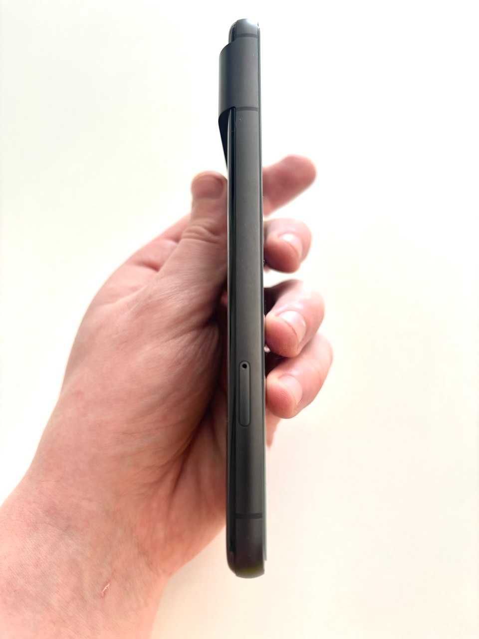 Google Pixel 8 8/128 GB Obsidian Global Version Повний комплект Ідеал