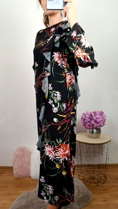 Nowa czarna w kwiaty z falbanami sukienka damska maxi długa XS  H&M 
S