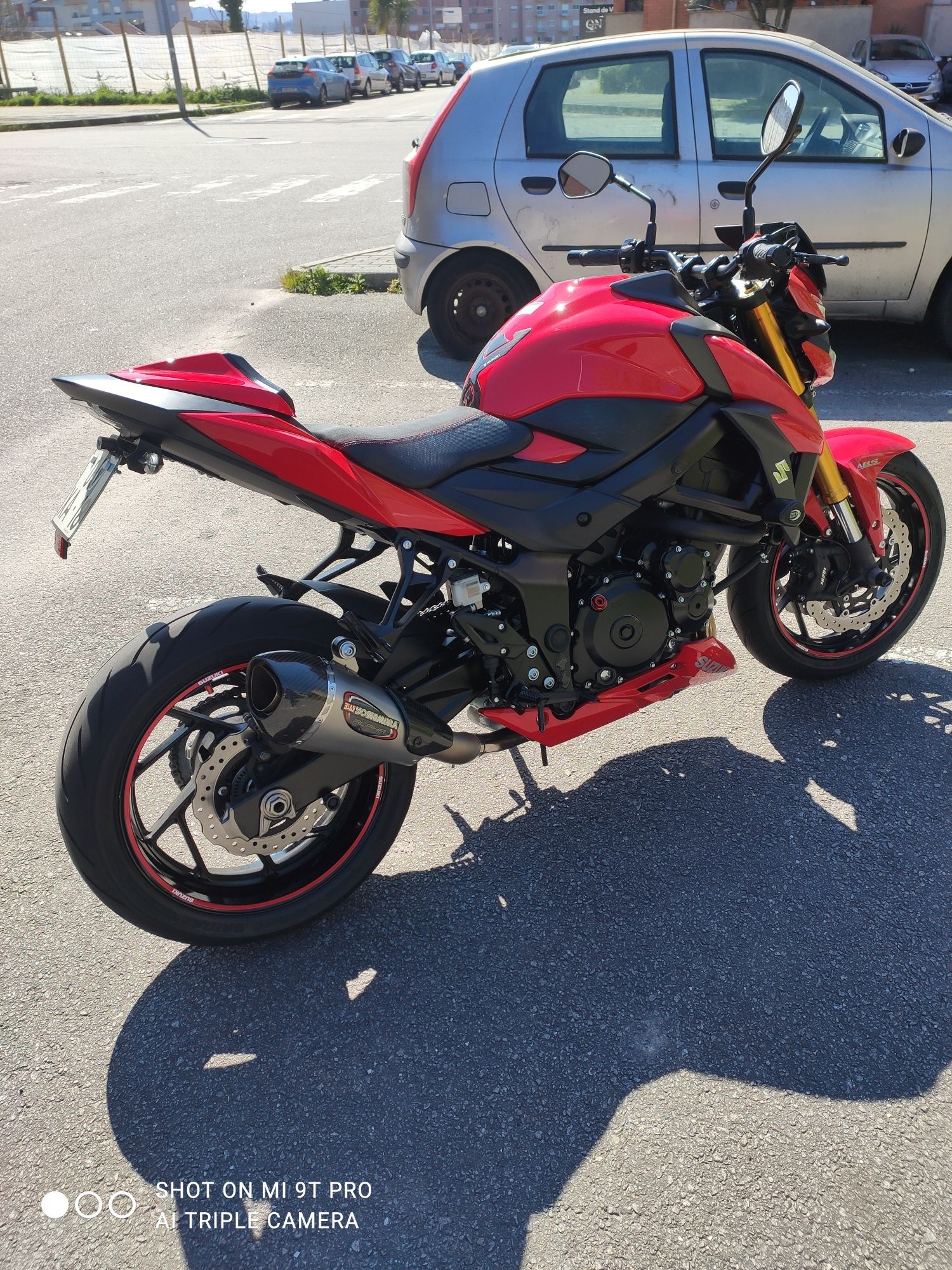 Suzuki gsxs 750 ZA