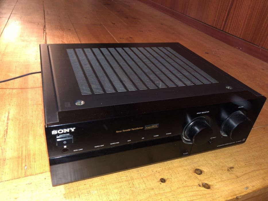 Sony Amplificador TA-FB920R + Rádio ST-SE300 + Colunas SS-E117V