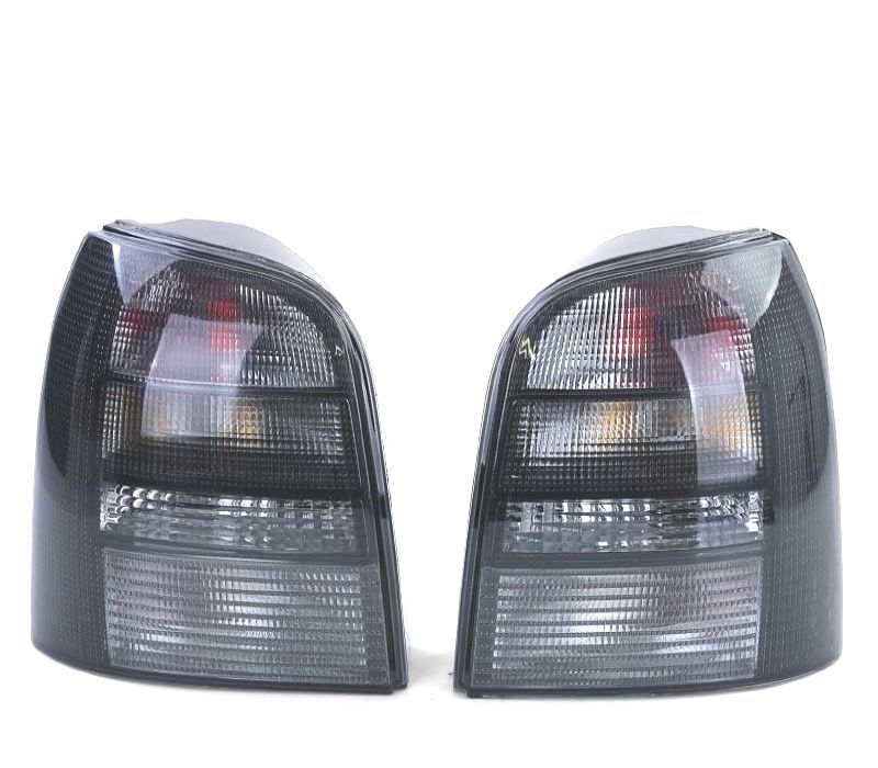 FAROLINS TRASEIROS AUDI A4 B5 AVANT 94-01 ESCURECIDOS
