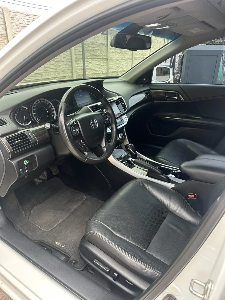 Продам Honda Accord 2013