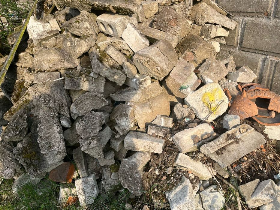 Oddam gruz budowlany, bardzo ładny.