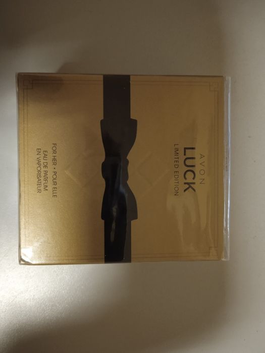 Avon Luck Limited Edition dla niej folia