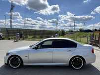 BMW e90 M Pakiet z winu czysta benzyna Manual 6 biegow