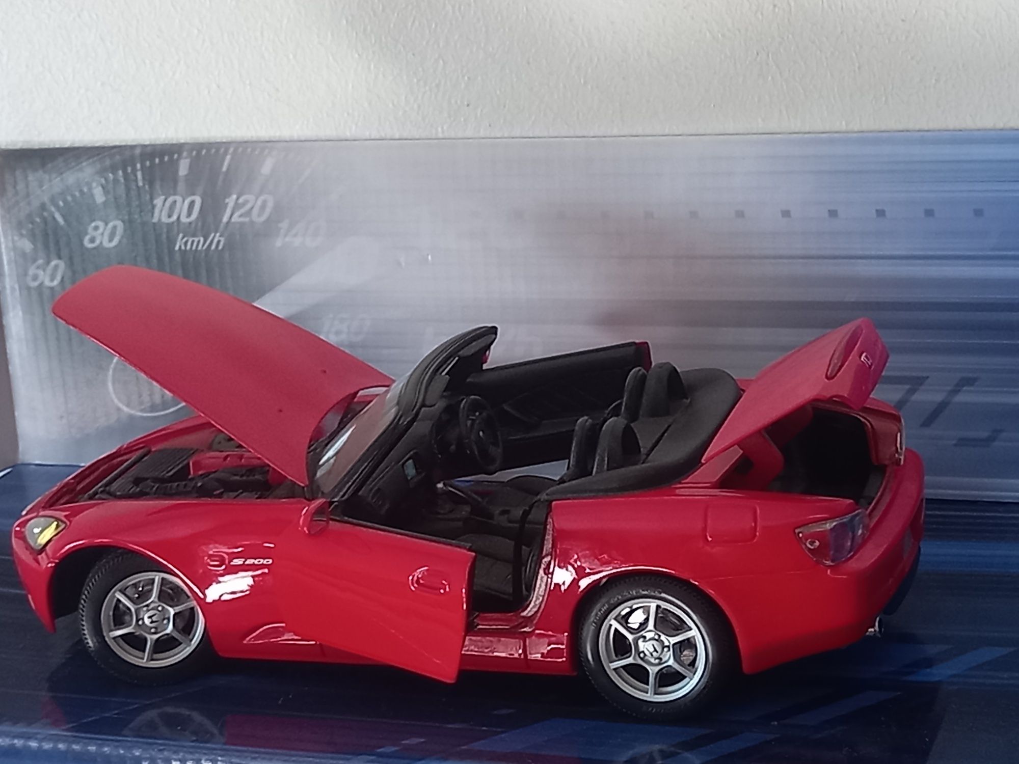 Honda S2000 escala 1/18 Maisto em muito bom estado/ sem caixa