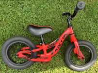 Rowerek biegowy Kellys Kite 12” red