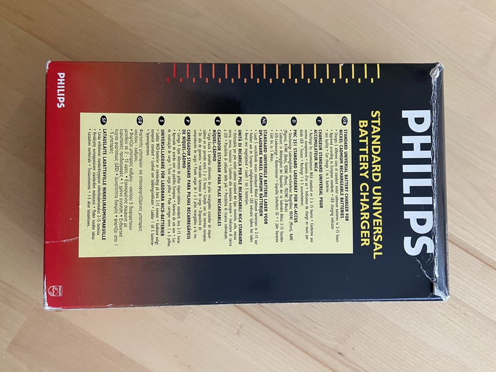 Carregador standard pilhas