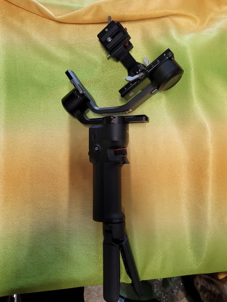 Stabilizator DJI RS3 mini gimbal