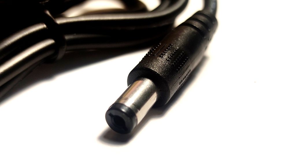 Блок питания, адаптер. 12 В, 1 А