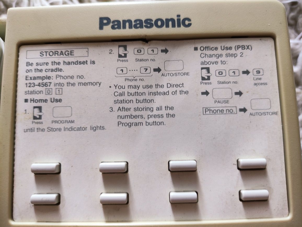 Telefon biznesowy Panasonic KX-T2315
Biznesowy telefon domowy z auto