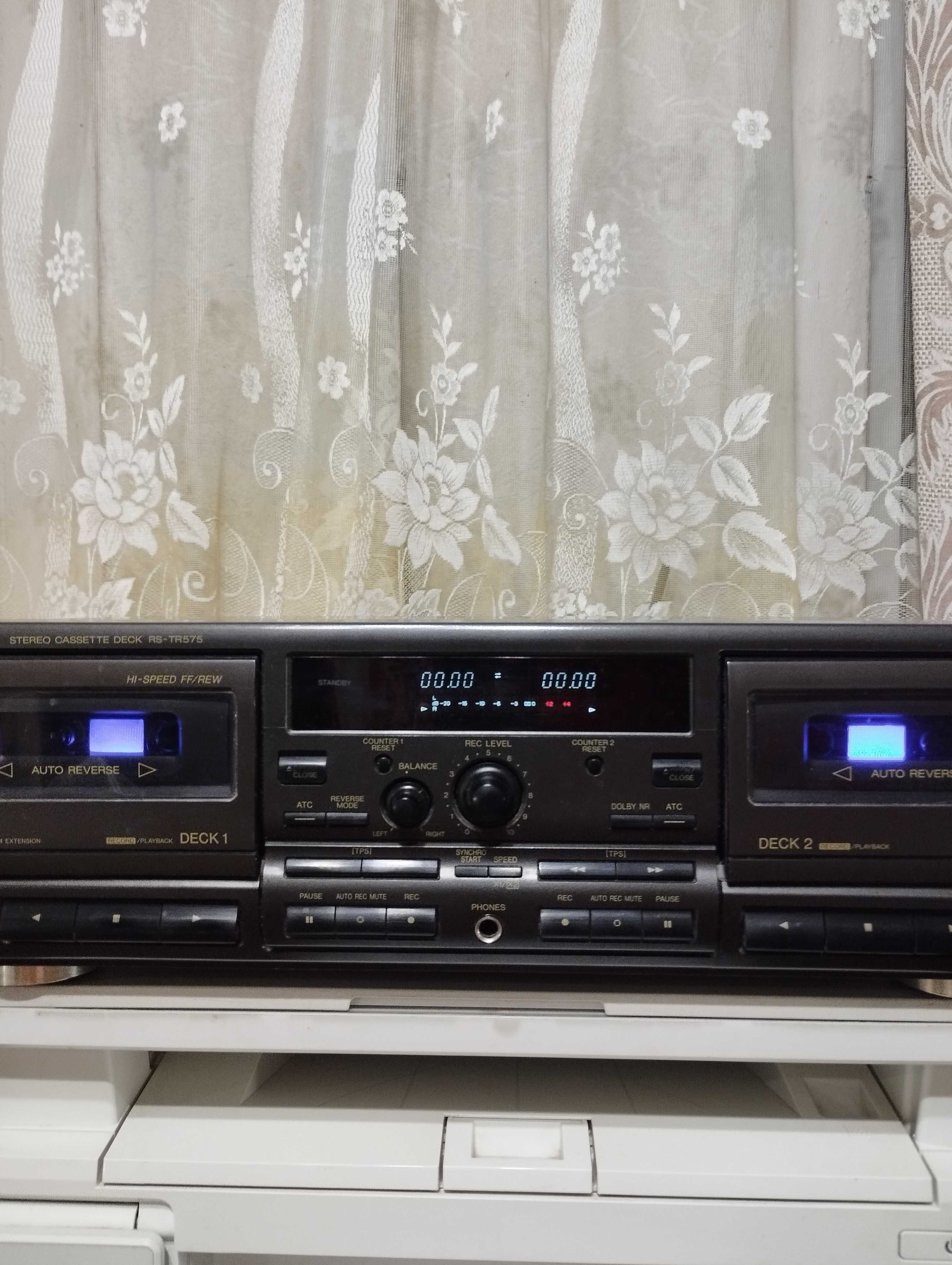 Продам кассетную деку Technics  RS-TS 575 + донора к нему