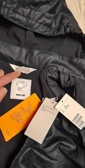H&M jacket fluorocarbon water-repellent,8-9р,зр.125-137,клас.подарунок