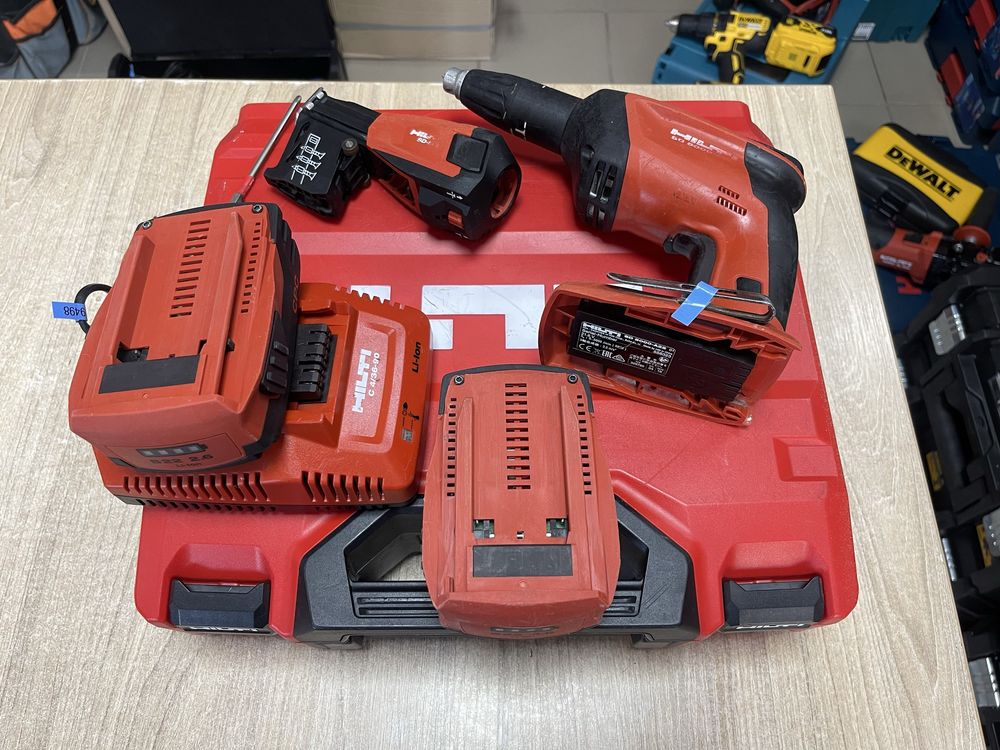 Hilti SD 5000-A22 + SD M-1 / шурупокрут для гіпсокартону Хілті