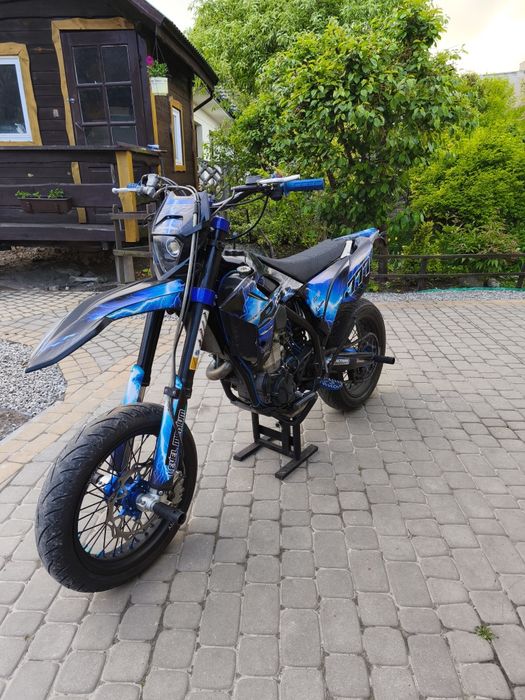 Beta rr390 SUPERMOTO    KTM/Husqvarna/husaberg