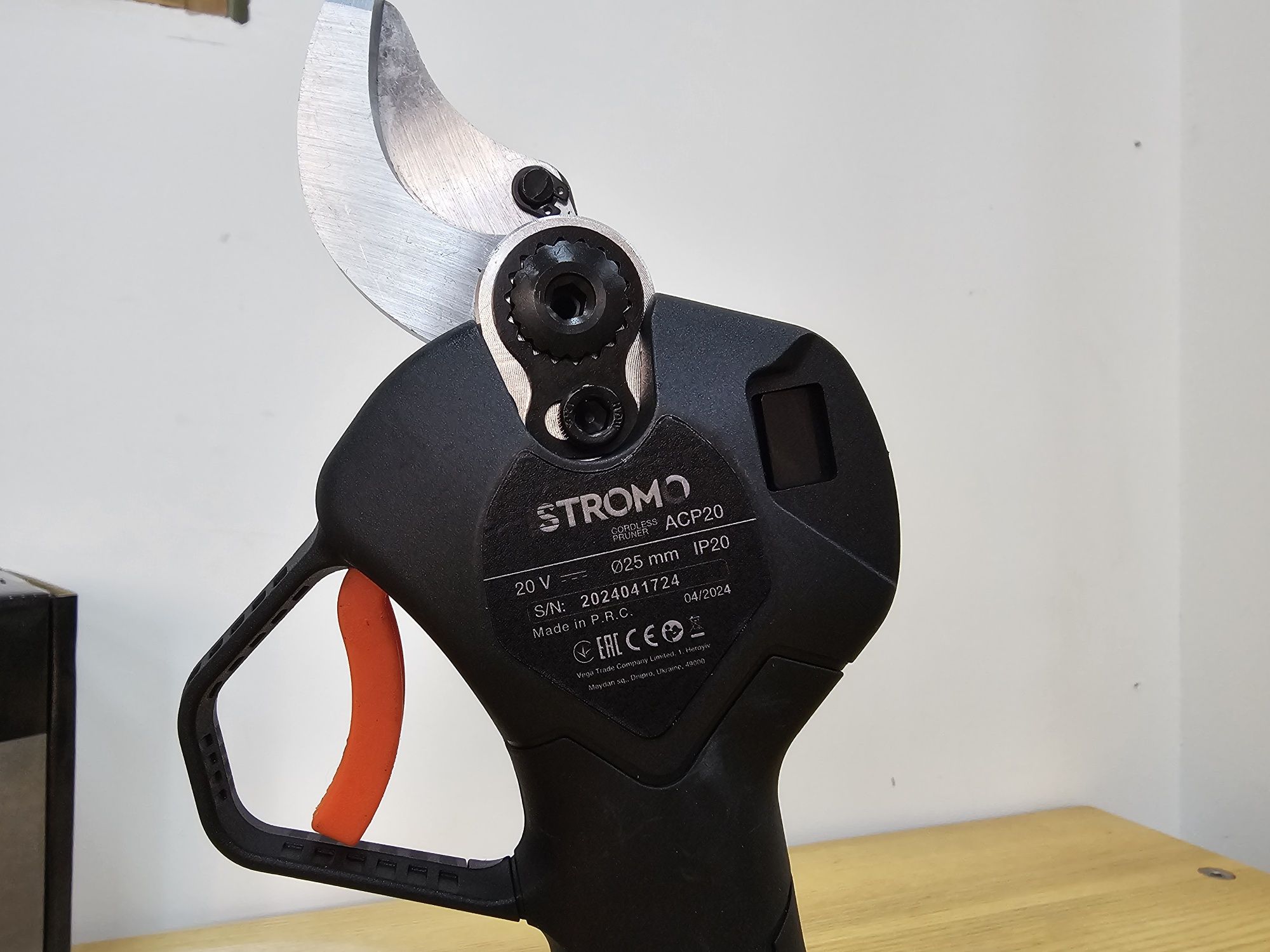 Секатор Stromo / ProCraft Аккумуляторный Бесщеточный +Акум 2.0Ah +Зар.