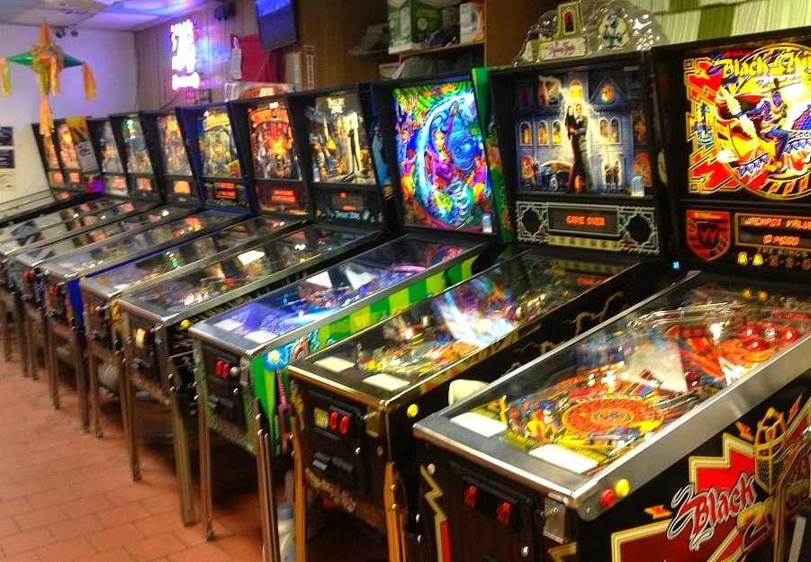 Serwis/Naprawa/KupięZamienięSprzedam stare automaty ,flippery ,pinball