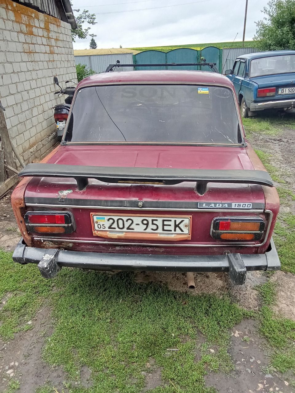 Продам ВАЗ 2103 срочно