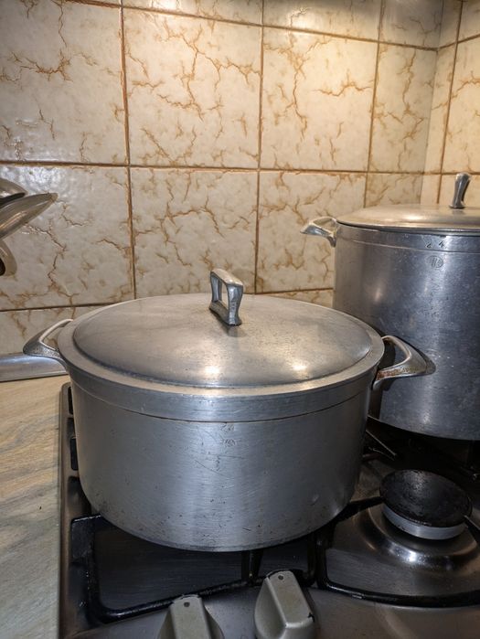 2 Panelas de Alumínio Fundido