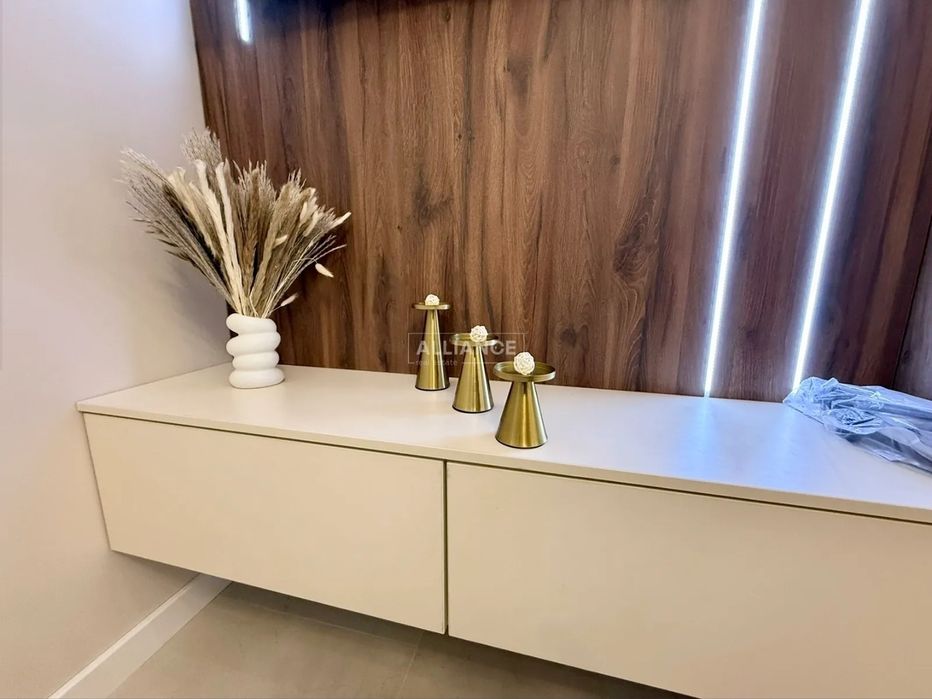 Продам шикарну 1к квартиру в зданому ЖК і/о опалення