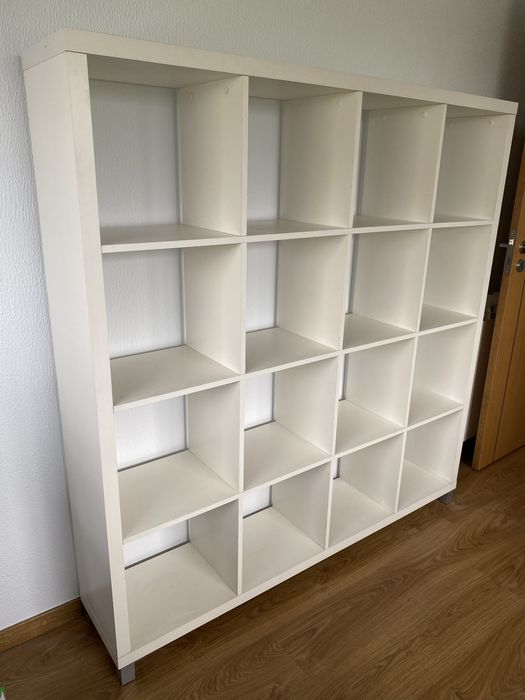 Kalax IKEA estante 4x4