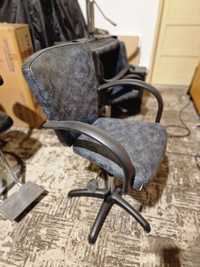 Cadeiras cabeleireiro/secretária