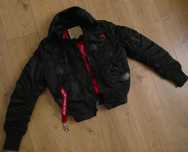 Kurtka damska ALPHA INDUSTRIES  pilotka LOTNICZA rozmiar BOMBER XS