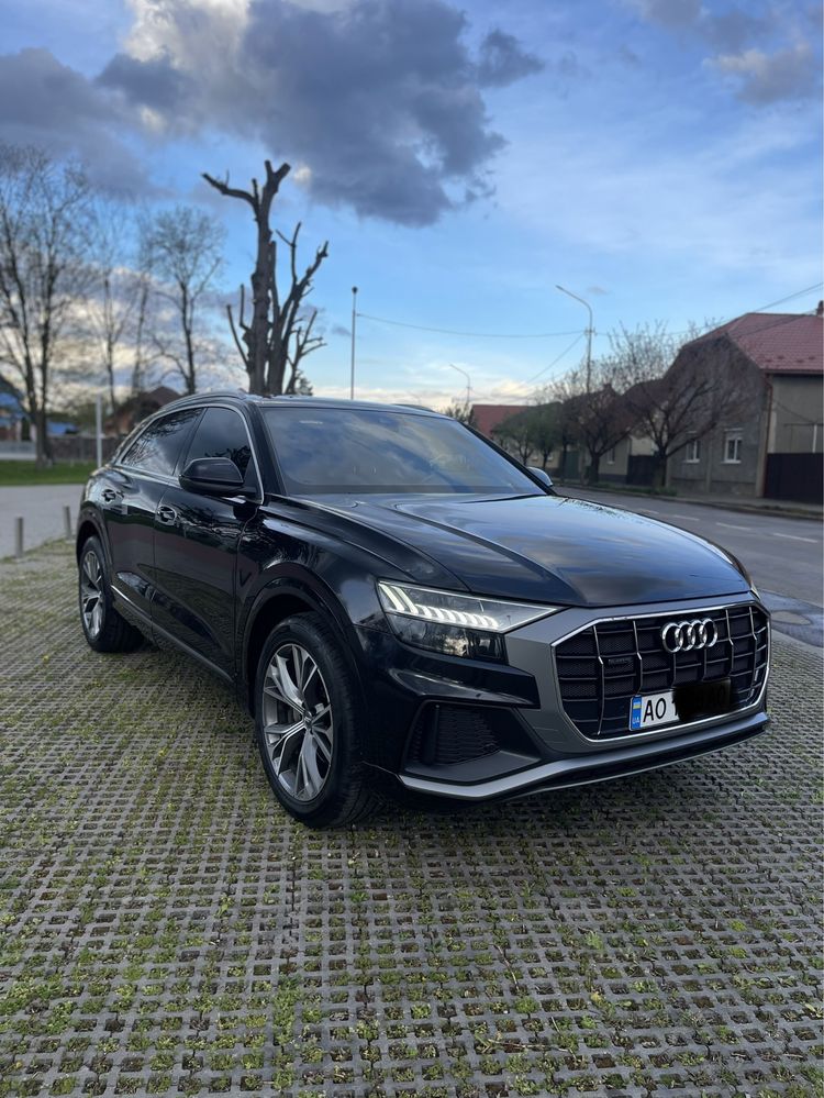 Audi Q8 s-line 50TDI