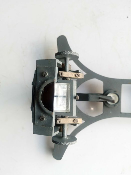 Instrumento náutico antigo e raro