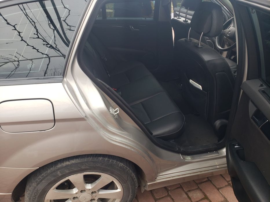 Продам MercedesBenz 2.20 w204