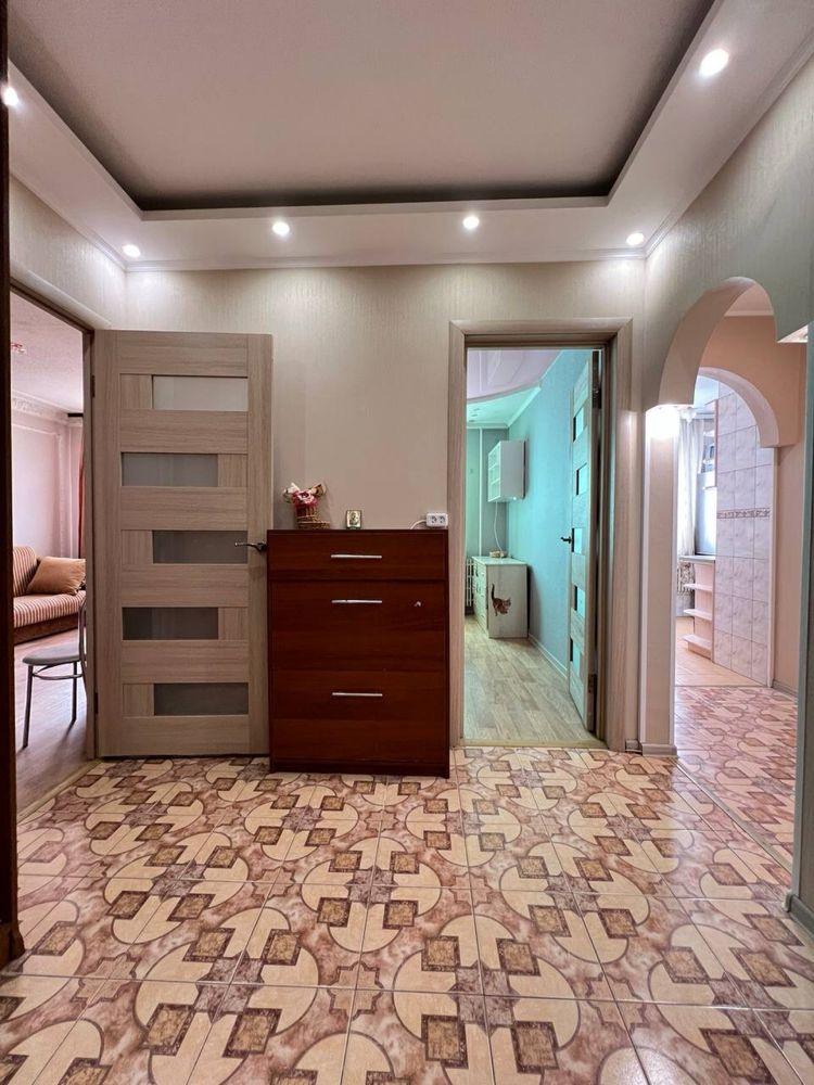 Продам 2 к. квартиру ,Ахсарова,3, Алексеевка,48м2