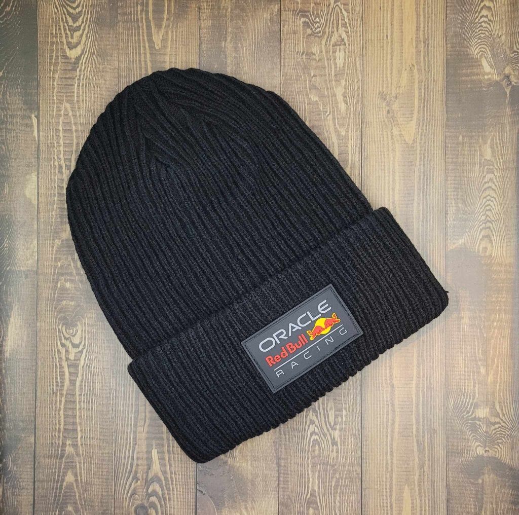Czapka zimowa czarna unisex Oracle Red Bull Racing