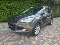 Ford Kuga stan idealny, 4x4, z niemiec, Titanium