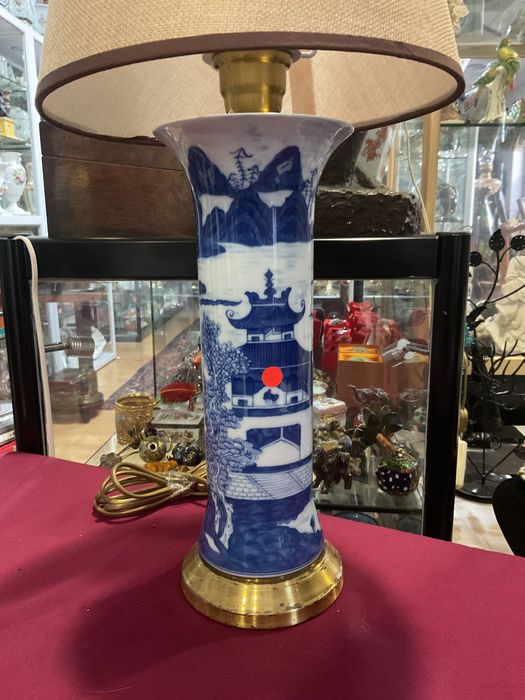 CANDIEIRO vista alegre 51 cm altura.   Mais anúncios abaixo