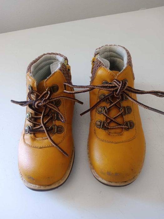 Sapatos de criança