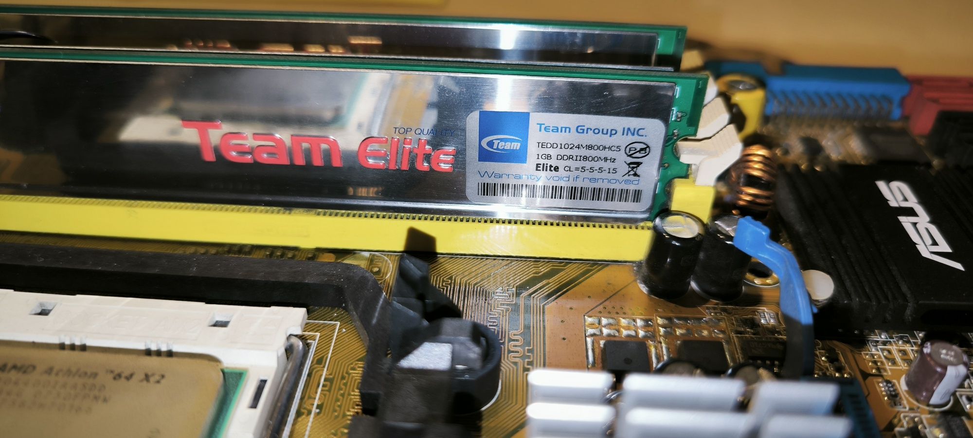 ASUS m2a-vm AMD Athlon 2 gb ram