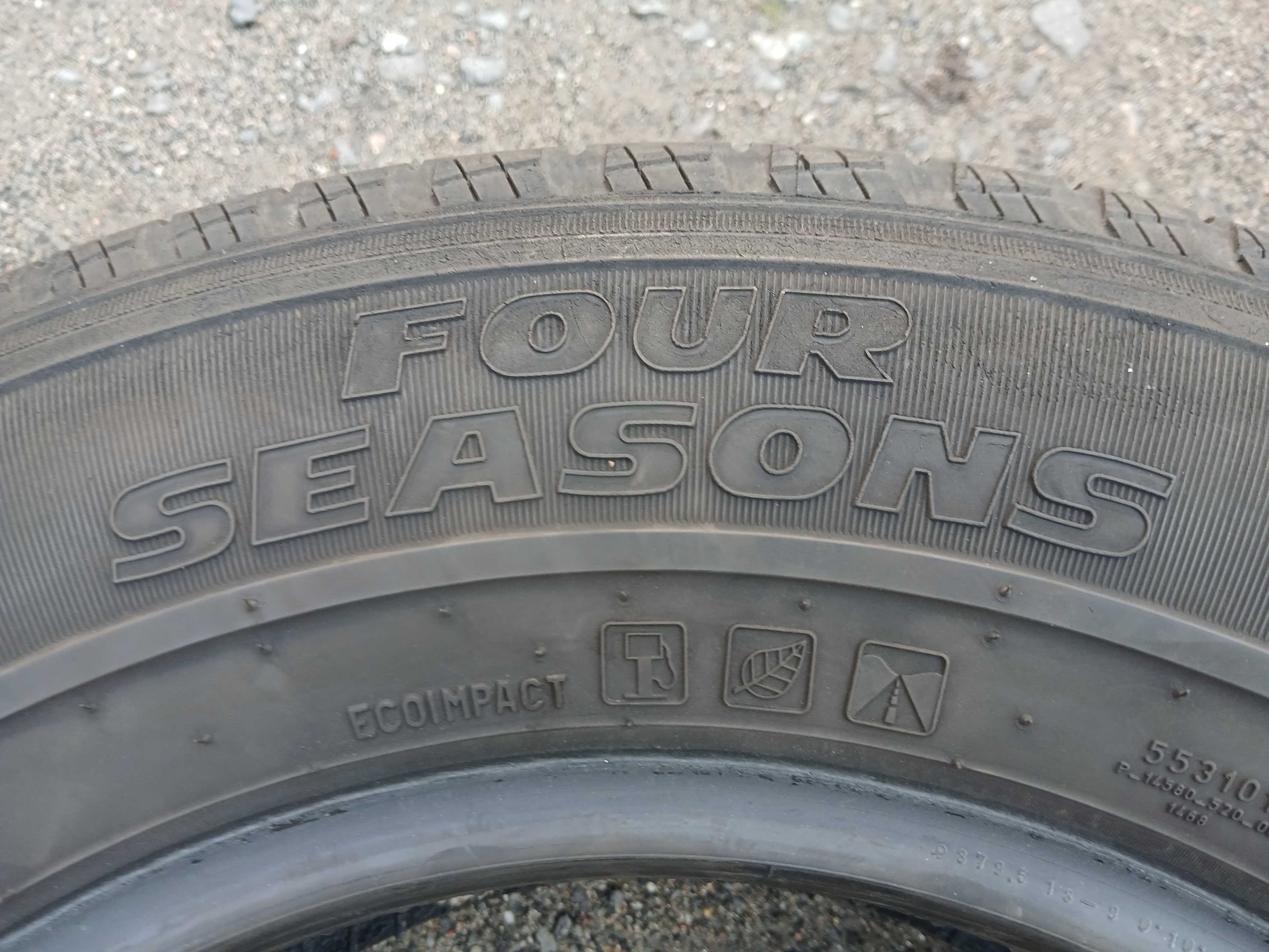 Opony wielosezonowe BUS 225/70/15 C Pirelli 8,5mm i 6mm 17 rok F-VAT