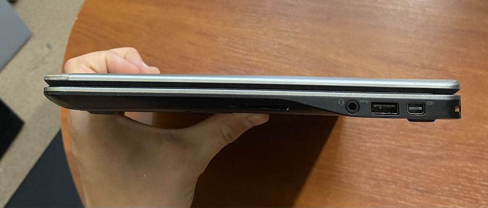 Ноутбук Dell Latitude E7240 12.5"/4GB RAM/120GB SSD/i5-4310! N1513