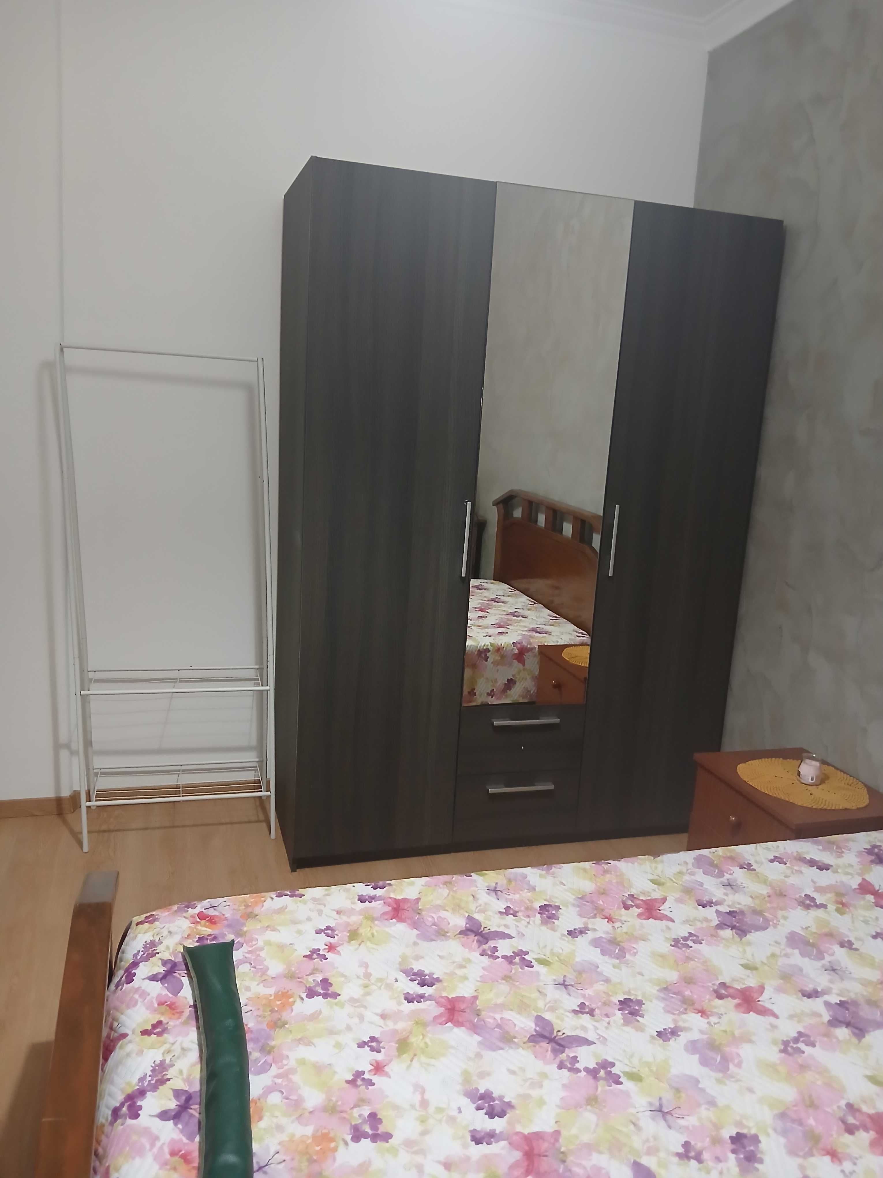 Quarto para alugar estudante/trabalhadora