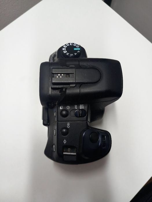 Lustrzanka Sony Alpha DSLR-300