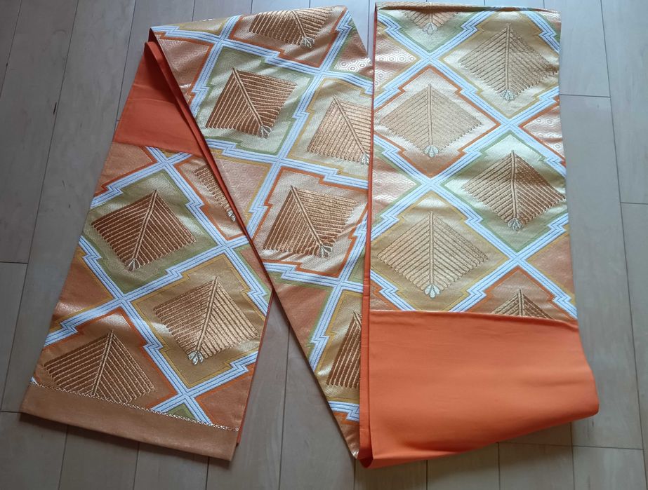 Japoński pas fukuro obi do kimono cosplay geisha bogato zdobiony złoty