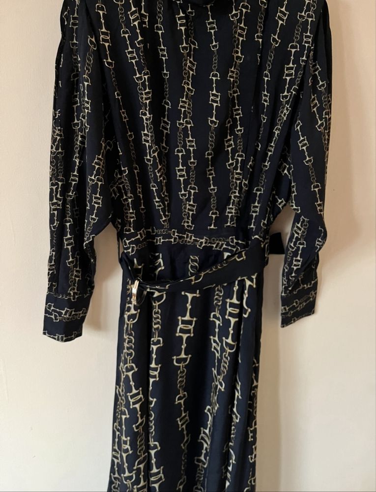 Sukienka Massimo Dutti midi elegancka